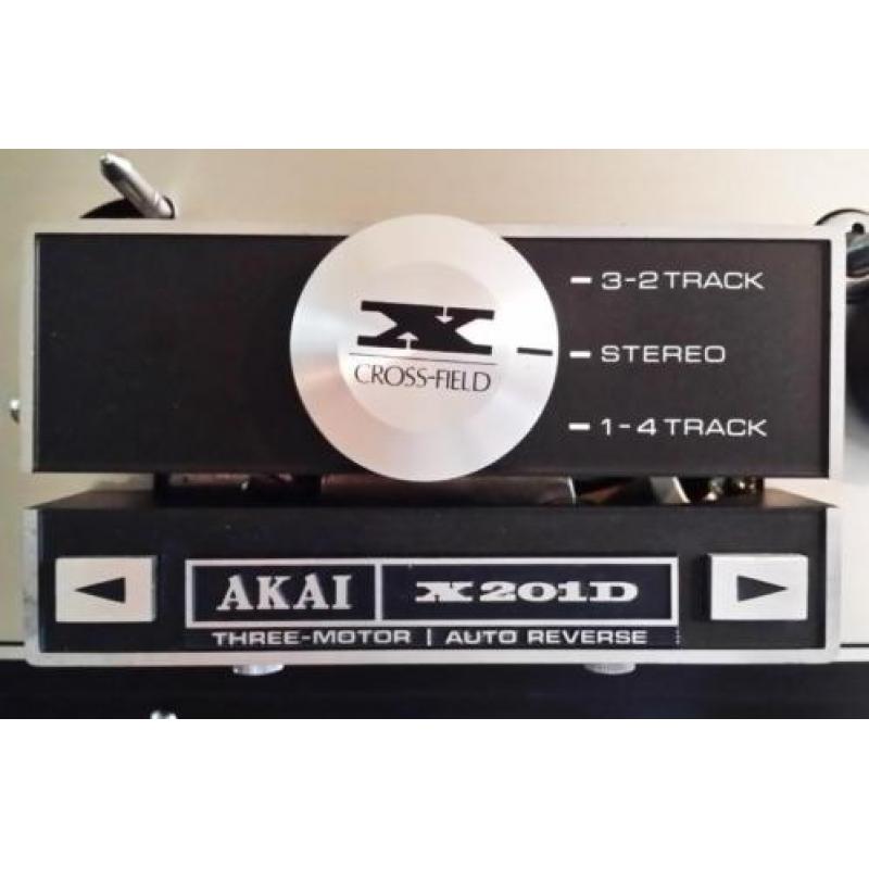 Akai X 201D