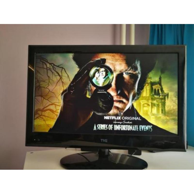 2x kleuren tv met ingebouwde dvd-speler 22inch
