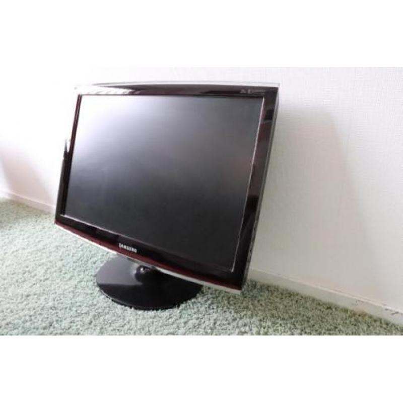 lcd monitor