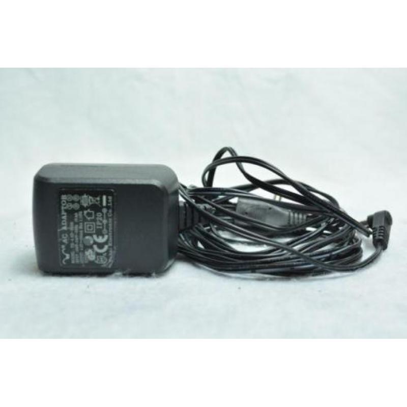 Yuhai Electronic Kerstdorp Adapter 4,5 volt 3 Aans. 1