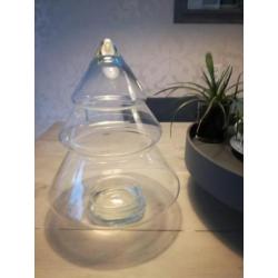 Glazen kerststolp/kerstboom +/_ 34 cm hoog