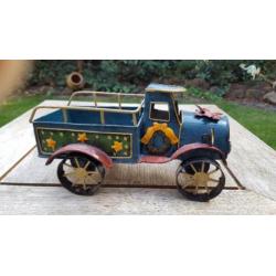 Super leuke kersttruck pickup truck van blik.