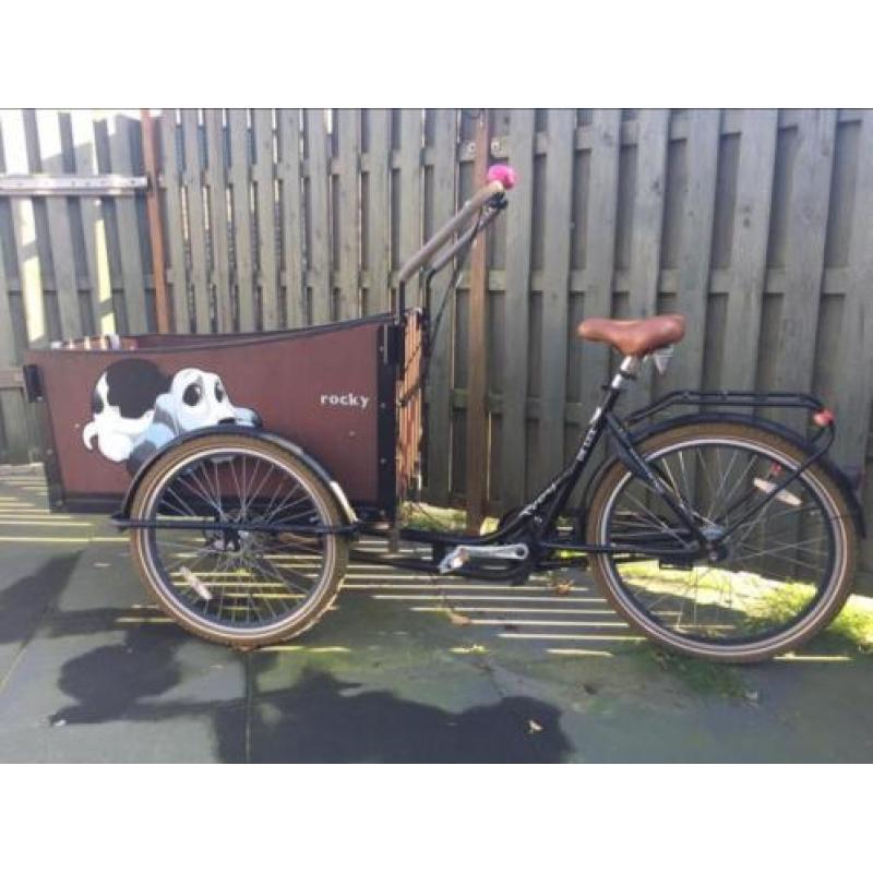 Bakfiets met regenkap!