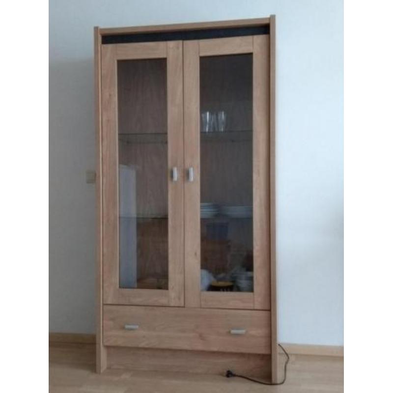 Buffetkast zo goed als nieuw, hout