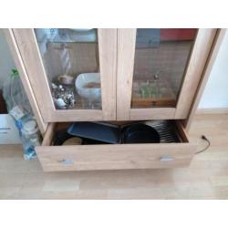 Buffetkast zo goed als nieuw, hout
