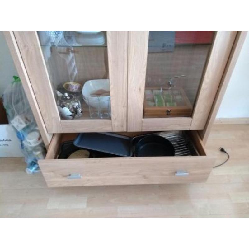 Buffetkast zo goed als nieuw, hout