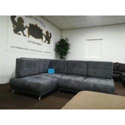 Grijze Alcantara hoekbankje afm.230x170 DIRECT LEVERBAAR