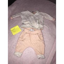 Baby kleertjes