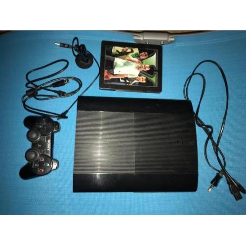 Playstation 3 Slim 500 GB + GTA 5 + Controller + Headset