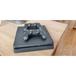 playstation 4 slim