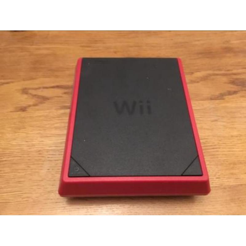 Mini Wii + Spel Marioparty 8