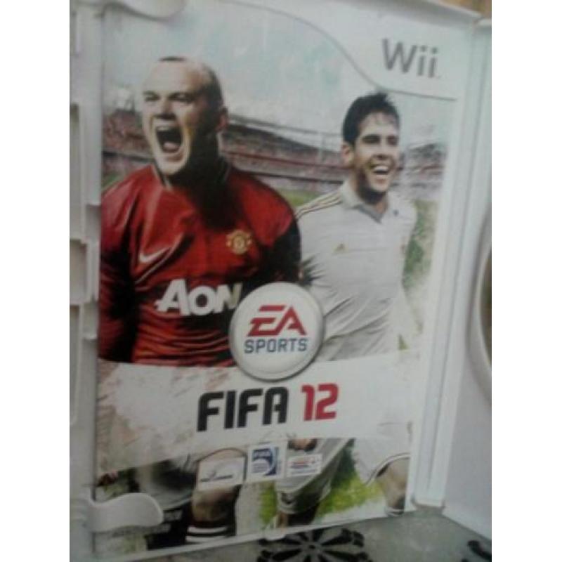 |WII| Fifa 12 + boekje