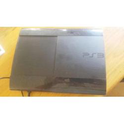 Play station 3 met 500 Mb harde schijf en spellen