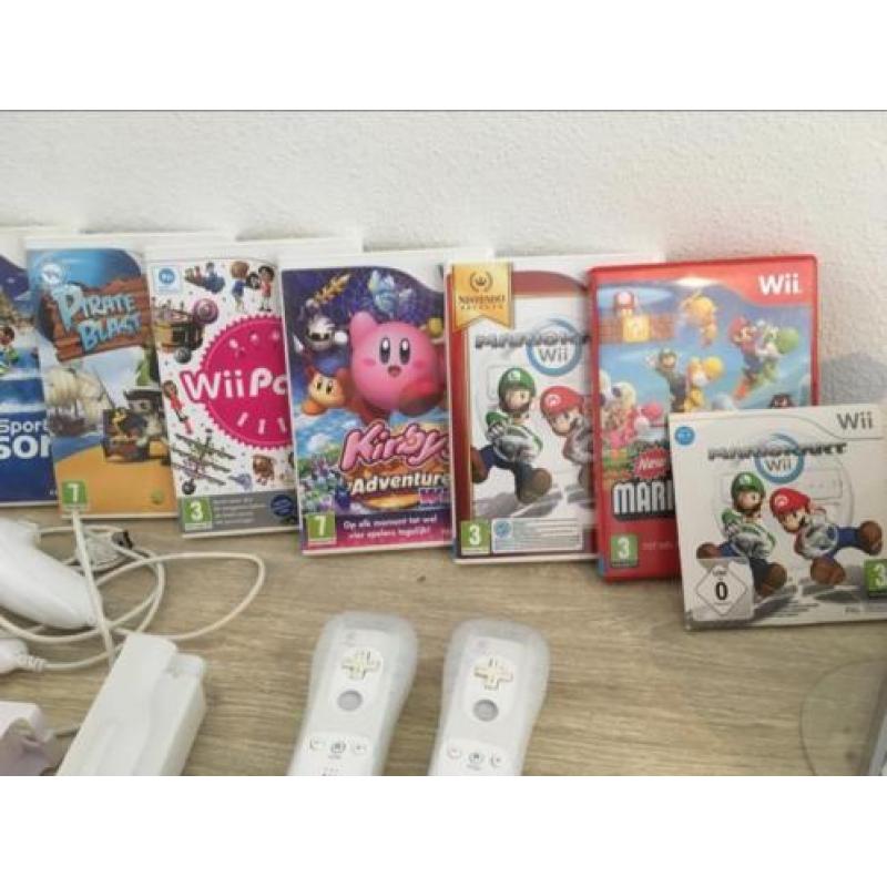 Wii met toebehoren en spellen