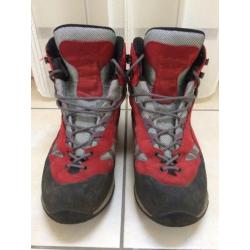 bergschoenen hanwag yuma gtx maat 45 (10,5) zgan! rood