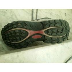 Berg- / wandelschoenen maat 41