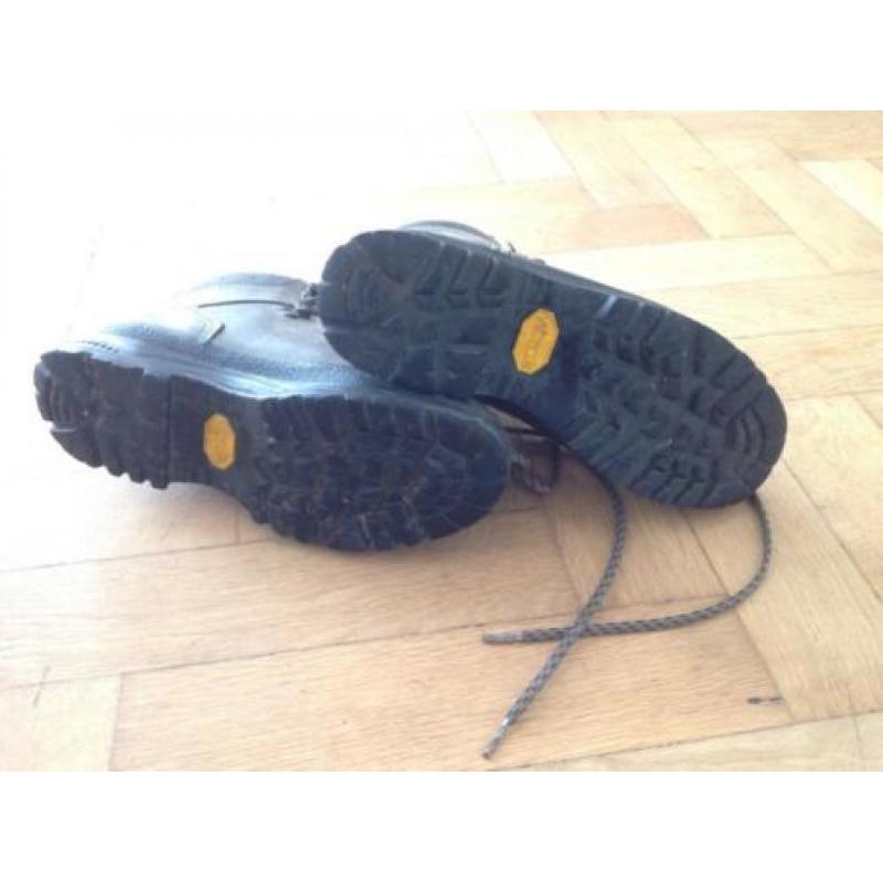 Wandelschoenen dames merk Hanwag
