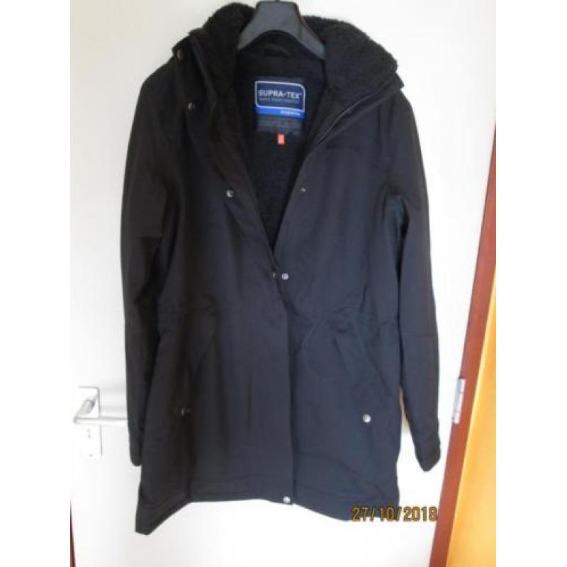dames Bergson outdoorjas maat 42 ( XL)