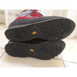 bergschoenen hanwag yuma gtx maat 45 (10,5) zgan! rood