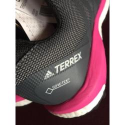 Adidas terrex wandelschoenen gore tex grijs roze