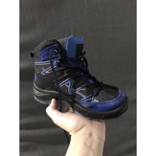 Bergschoenen maat 28