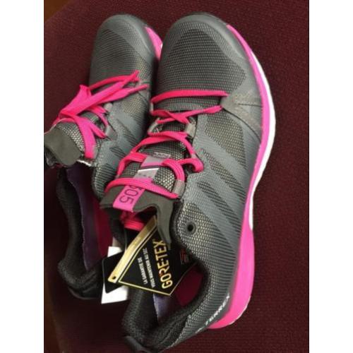 Adidas terrex wandelschoenen gore tex grijs roze